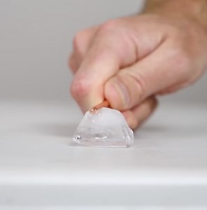 What's inside the worlds' fastest heat conductor?