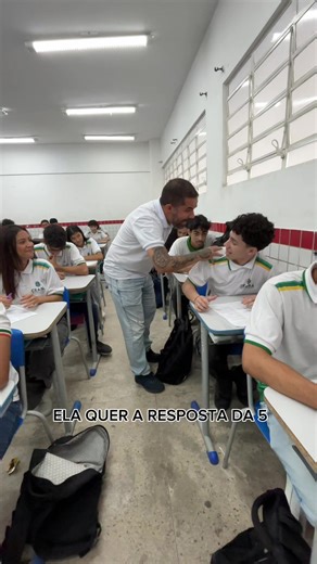A Resposta da 5: Humor e Memes em Sala de Aula