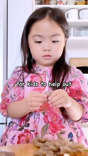 492K views · 843 reactions | Japanese Healthy Bento box殺 #KimonoMom #KitchenParenting #picnic #bento #bentobox #picnicideas #family #baby #4yearsold | Kimono Mom | Facebook