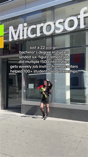 Here are 3 unconventional things I did in college to land Product Manager offers ⬇️ ✅ Developed a personal website with past PM projects and case studies. Almost every aspiring designer and software engineer has a portfolio with projects, but most PMs don’t. I built a website and framed my past hackathon projects as product case studies, which impressed recruiters in interviews. ✅ Did 3 mock interviews per day leading up to my PM interviews. The fastest way to improve your PM interview skills is