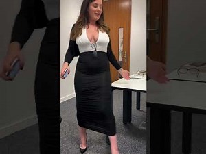 Charlie Rose Nylon Stockings, HighHeels & Vintage Glamour | Fashion IconStory Facts..