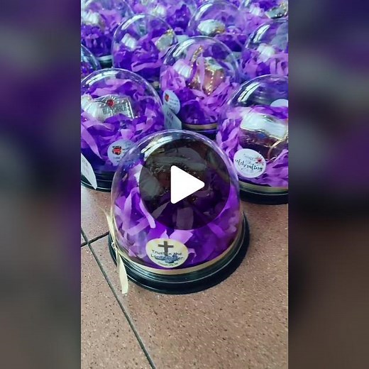 DIY Souvenir Ideas for Mom's 70th Birthday Celebration