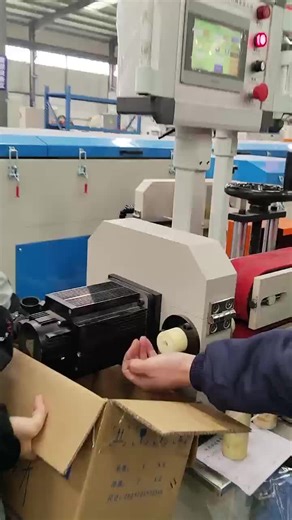 Rubber tube automatic cutting machine,automatic cutting machine can be fast and accurate,greatly shorten the production time,thereby improving the overall prodction efficiency#extruder #rubber #factory #cuttingmachine #tube