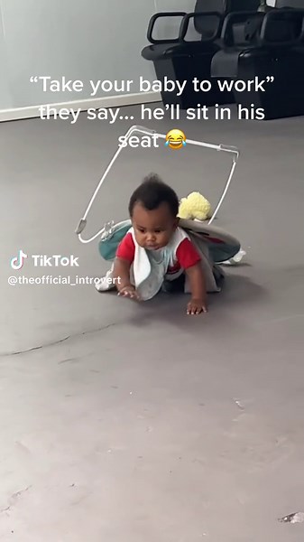 Lol these new babies something else!!! But that’s my grandnaby and i’m sticking by his side lol! 😂😂😂🥴 #kids #babies #somethingelse #baby #toofunny #lol #kidsthesedays #takeyourkidtoworkday #nanababy #hecutetho