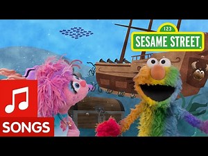 Sesame Street: Find Rainbow with Elmo and Abby! | I Spy Color Song #5 - Videos For Kids