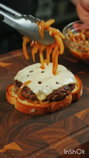 🔥 Ultimate Patty Melt Burger 🧀🍔 | Crispy, Cheesy & Juicy!#PattyMelt #Burger #Cheeseburger