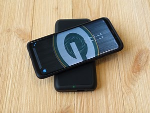 5 Best Portable Wireless Chargers: Leave Your Cables Behind