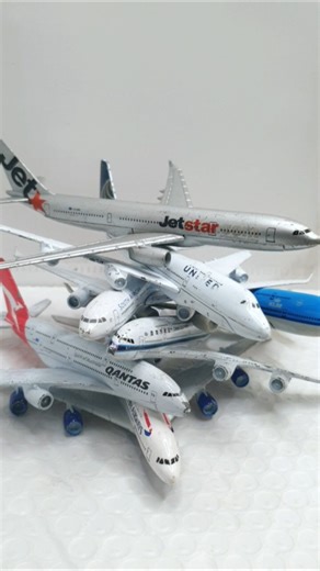 Diecast model airplane airlines plane collection #diecast #airplane #plane #airlines
