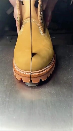 Do you want to try this boots??#tiktokmademebuyit #shoes #boot #workingboots