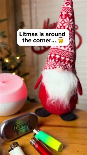 Clipper Lighter Kit: The Perfect Stocking Stuffer for Litmas