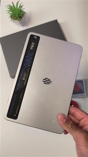 🔥 Unboxing the brand-new REDMAGIC Astra 2 Gaming Tablet!