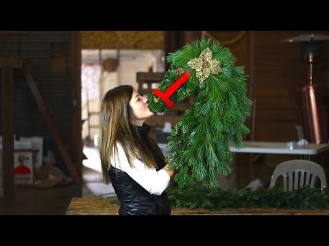 DIY: Horse Wreath