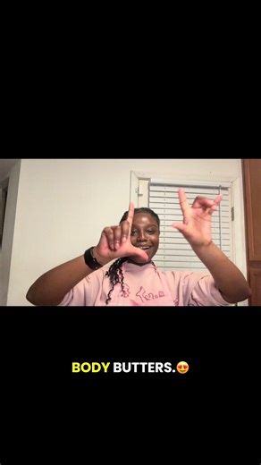 Hi guyss, this is just a quick TikTok of what I used to make my body butters. There is a lot missing in between, but I just wanted to show some parts of the process with y’all. 🧡 #bodybutter #bodyproducts #smallbusiness #fyp #selfcare