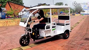 Aprende a conducir nuestras Tricimotos de fácil manejo y comienza un estilo de vida más sostenible,♻ movilízate con Brenson y la mejor tecnología e innovación. Escríbenos y te regalaremos por la compra de cualquier vehículo eléctrico Casco y Chaleco.🤩 Aplican T&C. ☎(2) 4487575 📱3185410908 💻www.brenson.co | Brenson