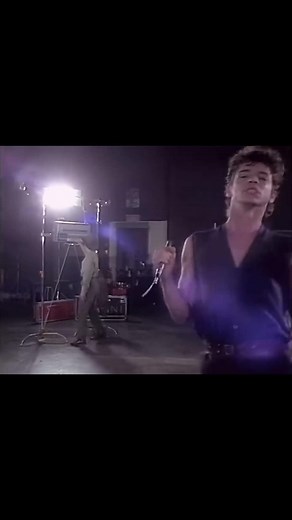 Don’t Change #inxs #1982 Check out @Super Cool 70s #80s #80smusic #1980s #1980smusic #musica80s #música #foryou #fy