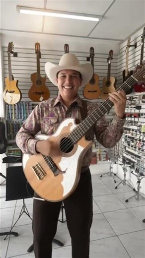 La Belleza de la Música Norteña: Épico Palomazo de Bajo Sexto