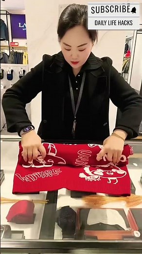 Daily Life Hacks For Girls 70 #dailyhacks #foldinghacks #youtubeshorts