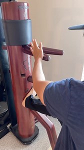 Wing Chun Wooden Dummy Simultaneous Block and Kicking Flow Drill. . . . . . . . . . . #martialarts #mma #karate #fitness #kickboxing #jeetkunedo #boxing #muaythai #jiujitsu #training #selfdefense #kungfu #taekwondo #ufc #fight #motivation #fighter #judo #grappling #sport #brazilianjiujitsu #workout #gym #wrestling #martialartist #mixedmartialarts #blackbelt #wingchun #wushu #brucelee | Sifu Nate Young