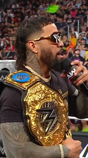 HE TAPPED OUT 🗣️ HE TAPPED OUT 🗣️ HE TAPPED OUT 🗣️ #WWE #JeyUso | Aurikatariina Fan