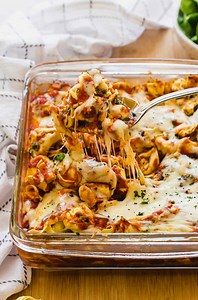 4-Ingredient Baked Tortellini {Freezer Friendly!} - Thriving Home