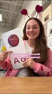 61K views · 1.5K reactions | Fun fact: I actually grew up learning sign language because my dad is deaf 紐 I’ve always been so fascinated with ASL!! Also, why does my pinky have to embarass me like that on letter i  I dislocated it 9 years ago in cheerleading and it still gives me a hard time #kindergartenteacher #teacher #kindergarten #asl #americansignlanguage | Sara A James | Facebook