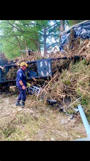 307K views · 1.4K reactions | Here is a look at what members of Missouri Task Force 1 have been facing while searching the banks of the Guadeloupe River in Kerr County, Texas | My Wildfire World | Facebook