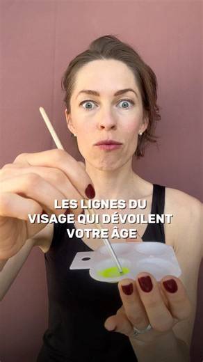 👀 Les lignes du visage qui dévoilent votre âge… Et si on apprenait à les lire… pour mieux les faire disparaître ? Chaque ride a son origine — et surtout, sa solution. 💆‍♀️ Dans la 2e partie, je vous montre des exercices simples pour lisser naturellement : • les plis d’amertume • les sillons nasogéniens • les rides du front • la ride du lion • les bajoues • le collier de Vénus • et le contour relâché 💬 Envie de découvrir ces gestes ? Écrivez « » en commentaire et je publie la suite très vite !