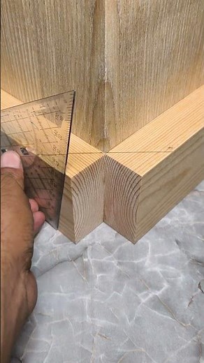 Simple Trick for Perfect Outside Corners #Woodworking #Carpentry #Baseboard #Joinery #TrimWork