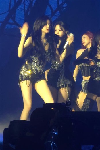 Everyone thought it's super sexy outfit and YG is taking advantage of horny male fans but it's not. Very normal outfit. Ahyeon assets are just too big and explodes when she starts dancing