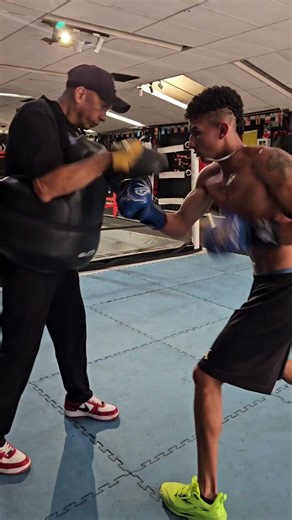 Boxing Club Colombia. 10 años trabajando por el deporte en la capital!#boxingclubcolombia #teambcc