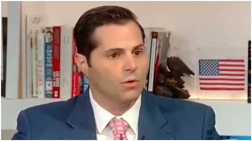 Police investigating death of TV anchor who uncovered Clinton tarmac meeting as suicide