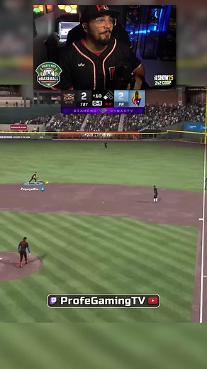 5.5K views · 3 comments | Chipper Jones con el CLUTCH! El Puerto Rico eBaseball Championship es el primer torneo Presencial de MLB The Show en Puerto Rico. El 13 de Diciembre es la Gran Final en Hatillo, PR. Visita: www.profegamingtv.com #ProfeGamingTV #MLBTheShow #PReBC25 #PReBC | Profesor Gaming TV | Facebook