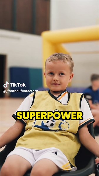اكتشف قوى كرة القدم الخارقة للأطفال!