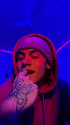 How are y’all doing this so well I’m blind now