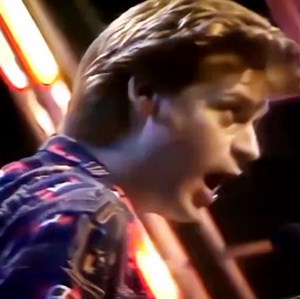 447K views · 5.8K reactions | //Daryl Hall & John Oates// "Maneater" (1982) | Maria Mello | Facebook