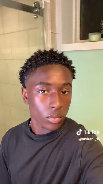Lil bday vid 1🥳😁 #fingercoilsmen #fingercoil #fingercoils #birthday #hairgrowth #hairgrowthjourney #hairgrowthtips #fyp