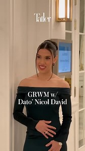 All eyes on Dato’ Nicol David 🇲🇾✨ The squash legend and national icon is the only Malaysian athlete invited to this year’s Laureus World Sports Awards in Madrid, and she’s serving elegance, strength, and style in a bespoke look by Alia Bastamam paired with striking Cartier pieces. Wearing the custom ‘Davika’ ensemble from Alia’s Eid/Resort 2025 collection, Nicol stuns in liquid satin, featuring a sculptural back bow and dynamic, feminine lines that mirror her athletic grace. Completing the loo