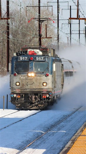 Trainiac Productions on Instagram: "Amtrak AEM-7 No. 917 kicks up some freshly-fallen snow as it travels down the Northeast Corridor at Hamilton, New Jersey! This was the final winter for the classic “toaster” fleet which had ruled this route for decades. 917 would be retired less than one month after this video was recorded and the new ACS-64 replacements would fully take over by the end of 2016, with every AEM-7 pulled from service. Some AEM-7s were sold to other transit agencies, some were sc