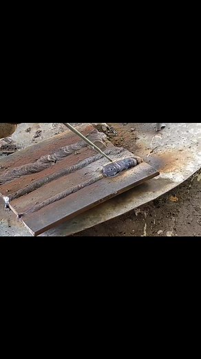 650K views · 4.8K reactions | Descubrí como soldar por cordón y que amperaje usar con Electrodo 6013 de 1/8 y con alegría te comparto mi experiencia #viral #soldar #Fácil | Herreria Artesanal Los Arcos | Facebook