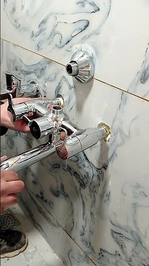 Shower mixer with all important details.