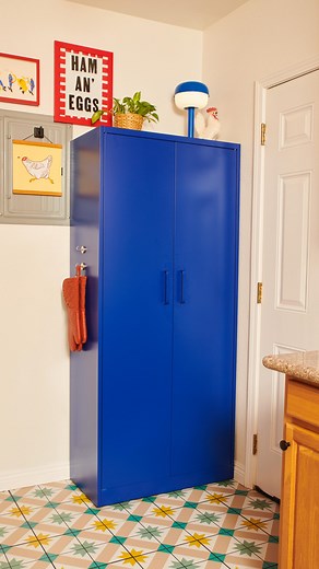 5.4K views | Peel and stick tile decal magic by the incomparable @linneabullion - she used our Cintra Tiles to give her kitchen a completely new look + feel! #peelsticklove #diy #beforeandafter | Chasing Paper | Facebook