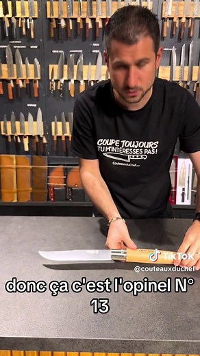 Découvrez l'Opinel 13, le Plus Gros Couteau Pliant de Collection !