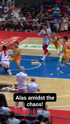 🫢 Sinamantala ni Alas ang kaguluhan ng Beermen! Live on 🏀 RPTV ch 9 and 10 (free tv) 🏀 PBA Rush on Cignal ch 90 & 260 🏀 Pilipinas Live App (download for free livestream) 🏀 OneSports YouTube (free live stream) #PBA50 #PBA50LID #PBA50PhilCupQFNLXvsSMB | PBA