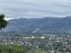 Santa Barbara City Fire crews put out garage fire in San Roque area