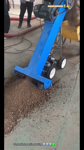 Convenient conveyor machine Testing : Loading soil or grains perfectly