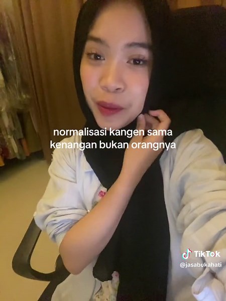 Kangen Kenangan, Bukan Orangnya: Ungkapan Rindu