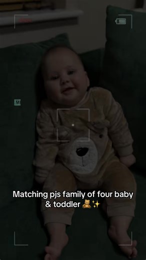 Matching pyjamas for a family of four including baby & toddler 🧸✨ #familyoffour #pyjamas #matching #babyfashion #toddlerfashion | Laura Budrevičienė