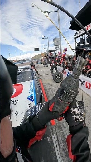 NASCAR Pit Stop!