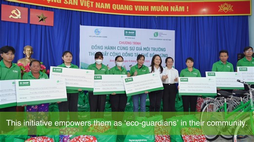 Empowering informal waste workers toward circularity in Vietnam As part of our Starting Ventures program, BASF - together with Yunus Environment Hub Vietnam and the Women’s Union of Bình Khánh Commune Hội LHPN xã Bình Khánh (formerly in Can Gio District) conducted a thematic workshop for more than 100 informal waste workers. Participants received hands-on training in environmental protection, occupational health & safety, livelihood skills, and basic financial awareness - plus personal protectiv