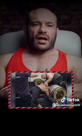 Unbelievable 305 kg Raw Bench Press Performance